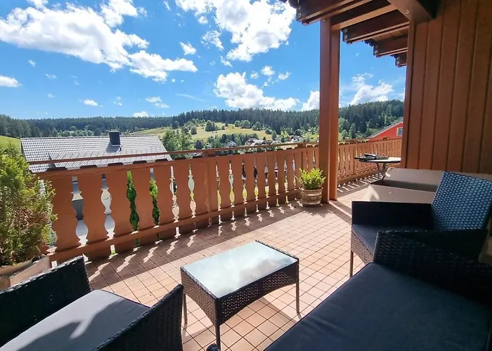 Black Forest Holidays - Auerhahn - Schwarz Wald